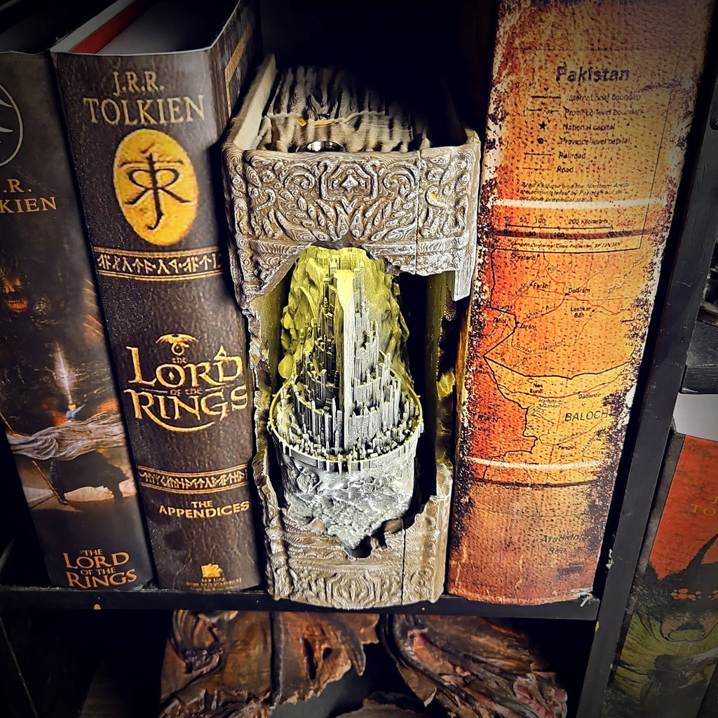 Minas Tirith Book Nook - The Lord of the Rings image 1
