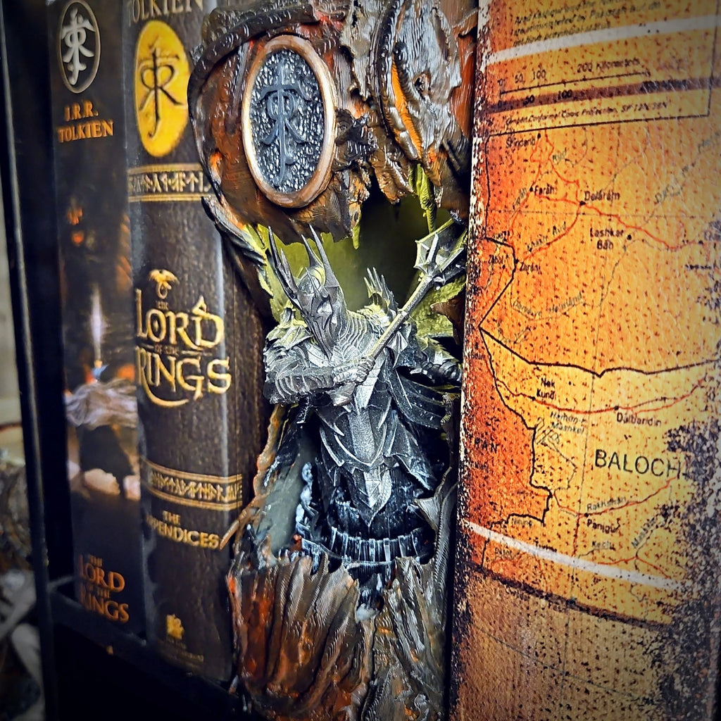 Sauron Book Nook - The Lord of the Rings image 2