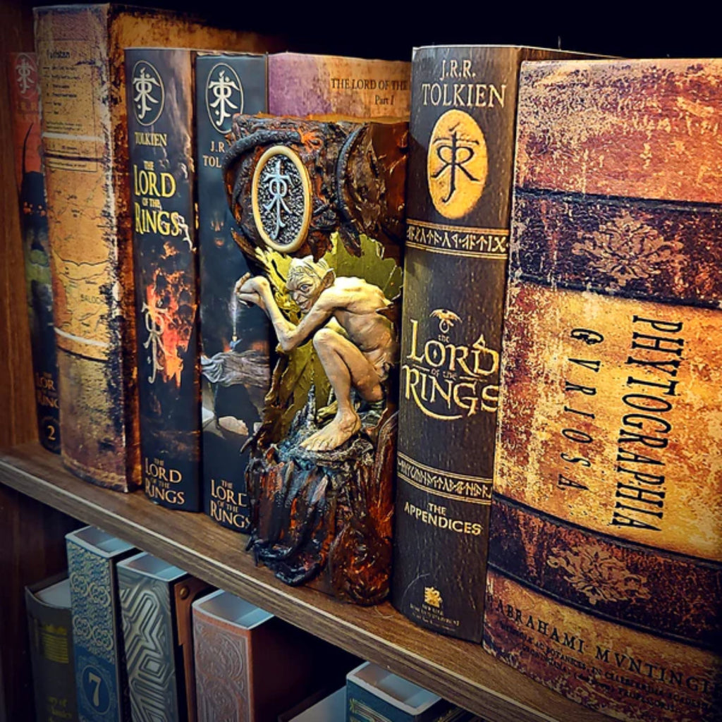 Gollum Book Nook - The Lord of the Rings image 2